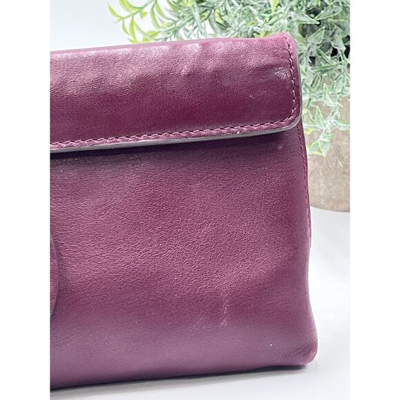 Tory Burch Burgundy Port Wine Logo Front Leather Miller Fold-over Clutch - Picture 4 of 13